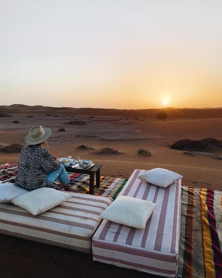 Отель Erg Chegaga Camp Excursions Мхамид Экстерьер фото