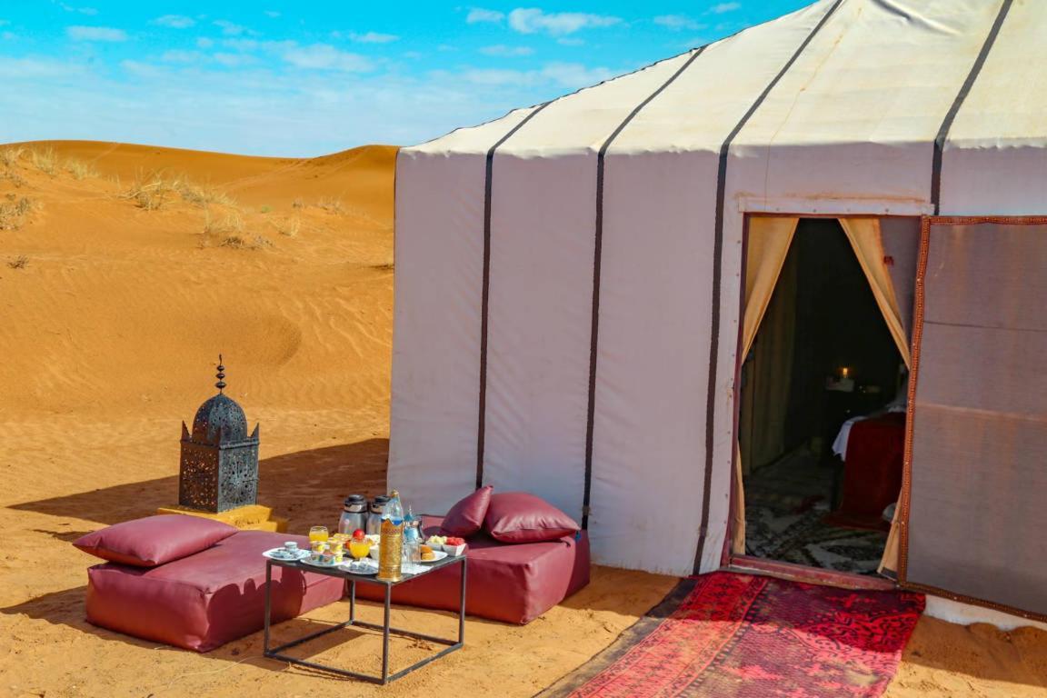 Отель Erg Chegaga Camp Excursions Мхамид Экстерьер фото