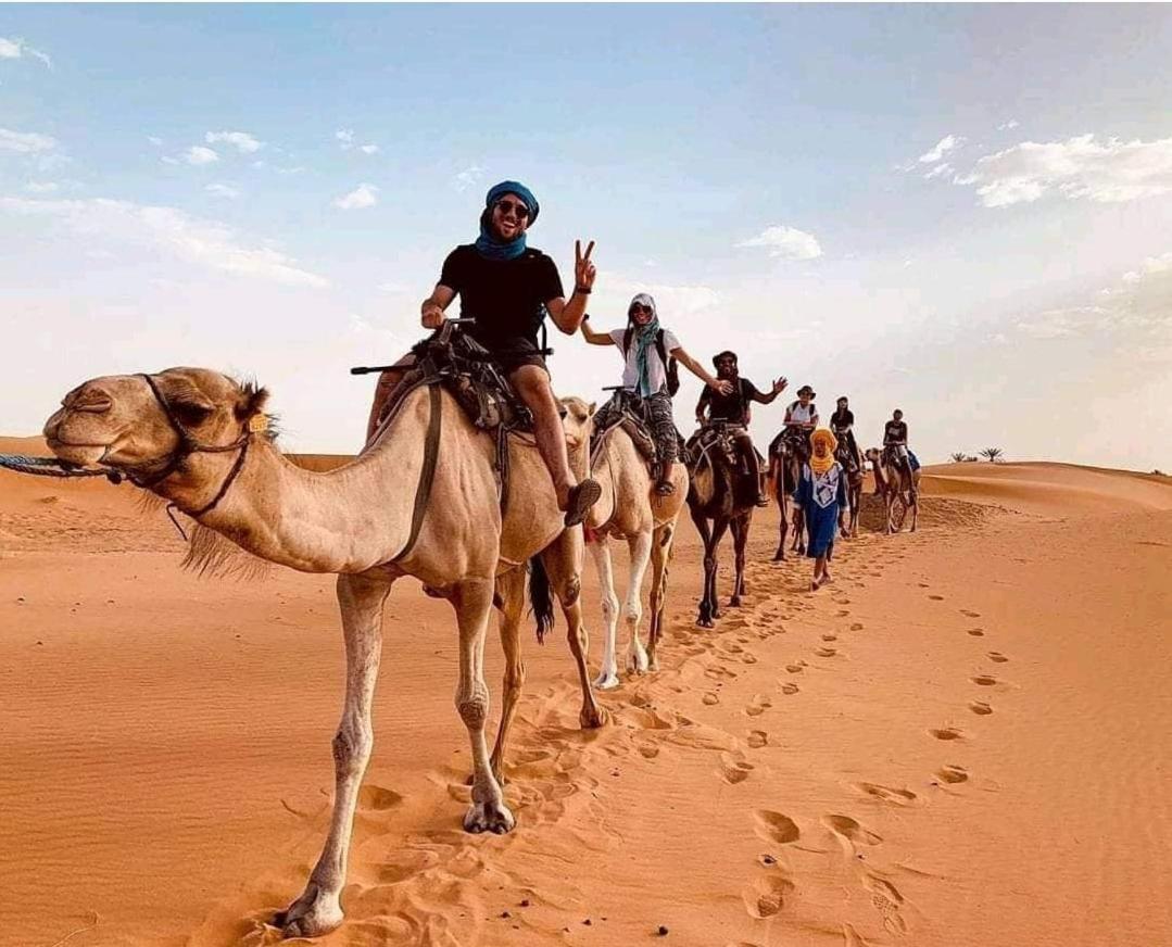 Отель Erg Chegaga Camp Excursions Мхамид Экстерьер фото